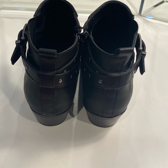 Style & Co. Boots - Picture 6 of 6